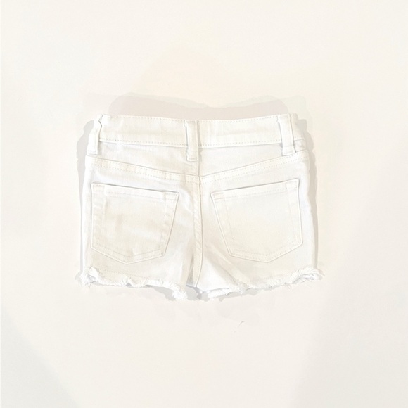 Cat & Jack 2T white denim shorts - Picture 5 of 7